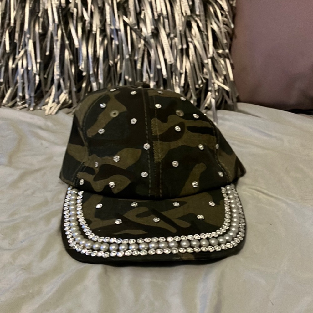 Women’s hat
